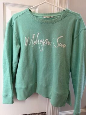 Mohegan Sun Aqua Crewneck Sweatshirt
